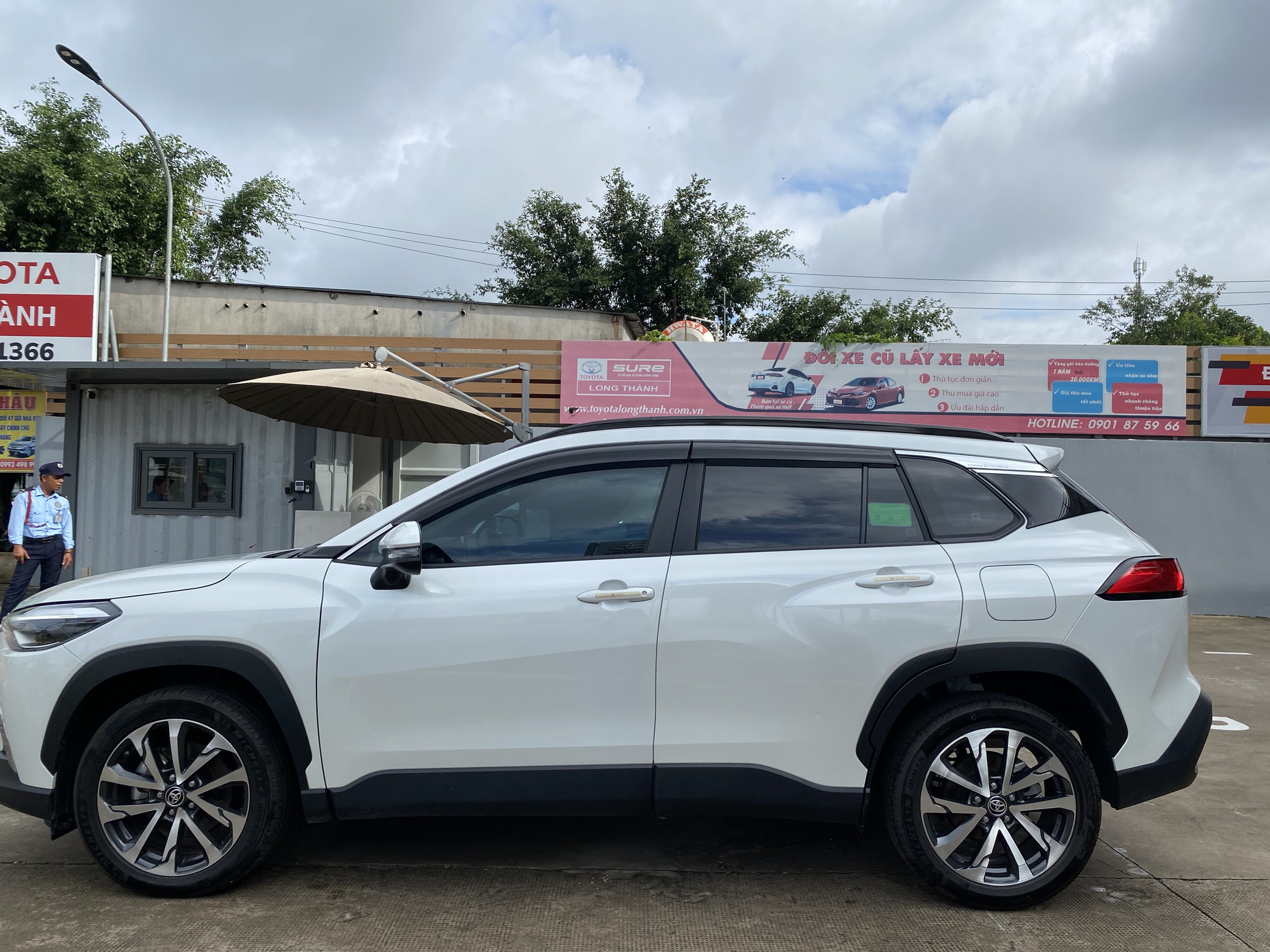 Toyota Cross 1.8V 2021 đăng ký 2022