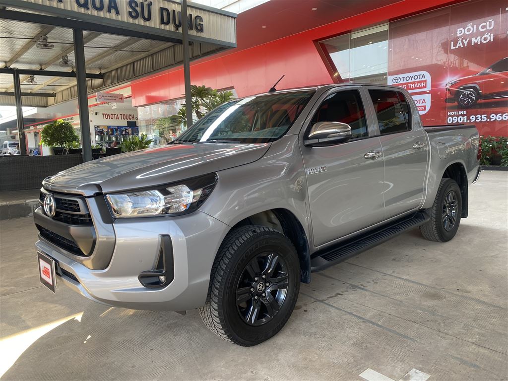 Hilux 2.4AT 4X2