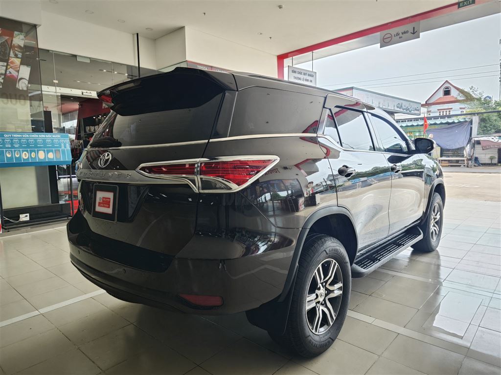 Fortuner 2.4G MT 