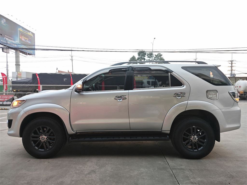 Fortuner 2.5G MT 